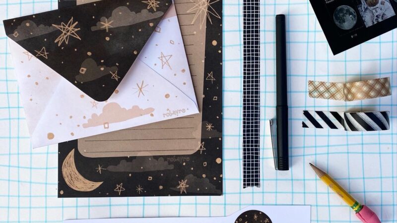 New Stationery Set – Paper Moon